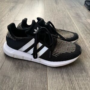 Adidas Originals Black Knit Sneakers w/ White Stripes – Size 9